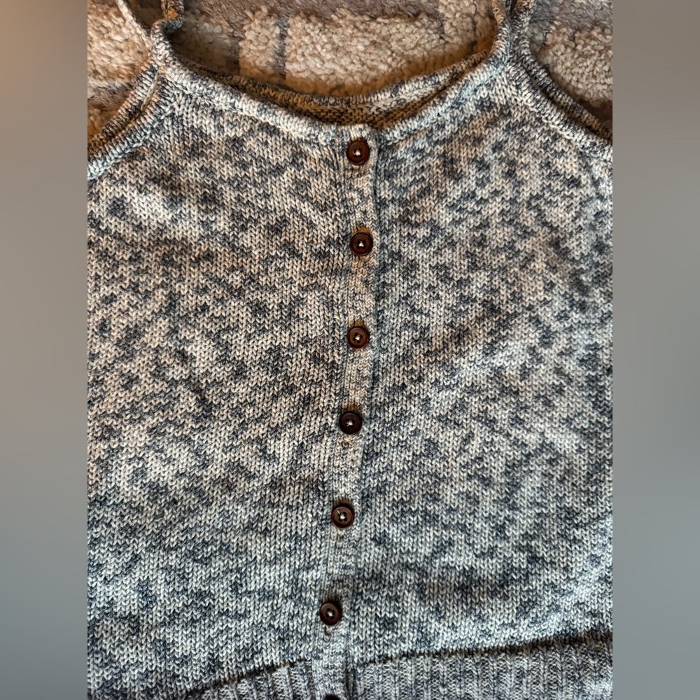 Madewell Gray Button-Up Knit Tank Top - Picture 3 of 8